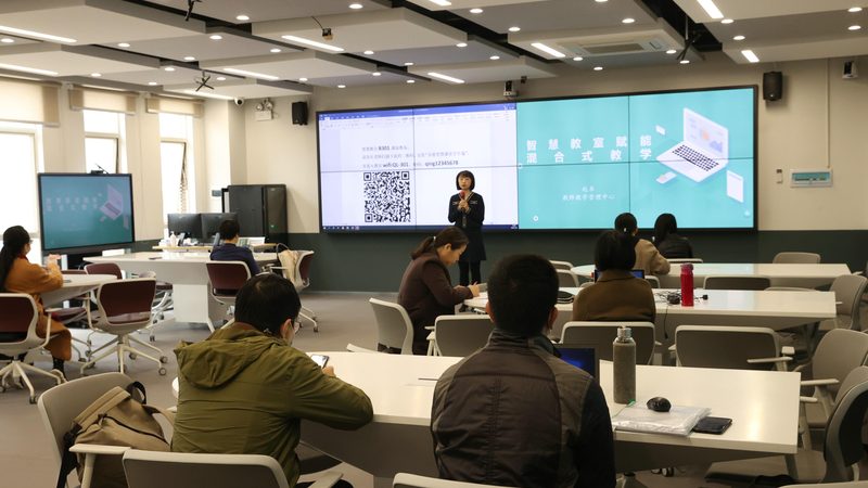 函授、业余、脱产：学历提升的路径选择**