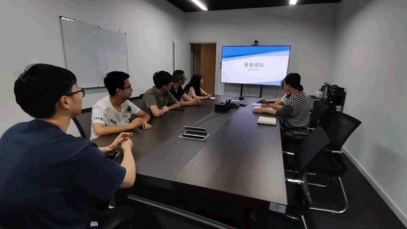 学历提升新标准：全日制与非全日制有何区别？**